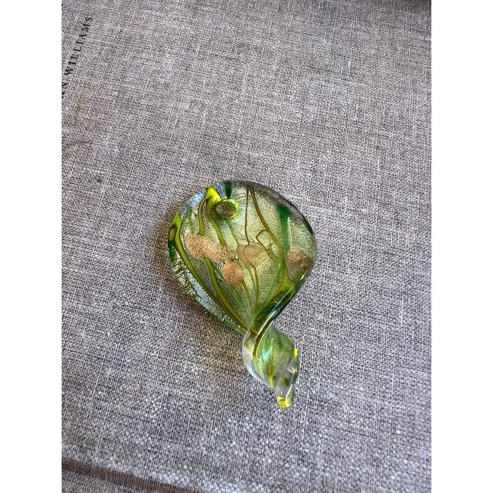 Murano Style Sommerso Art Glass Pendant | Green and Gold Floral Design